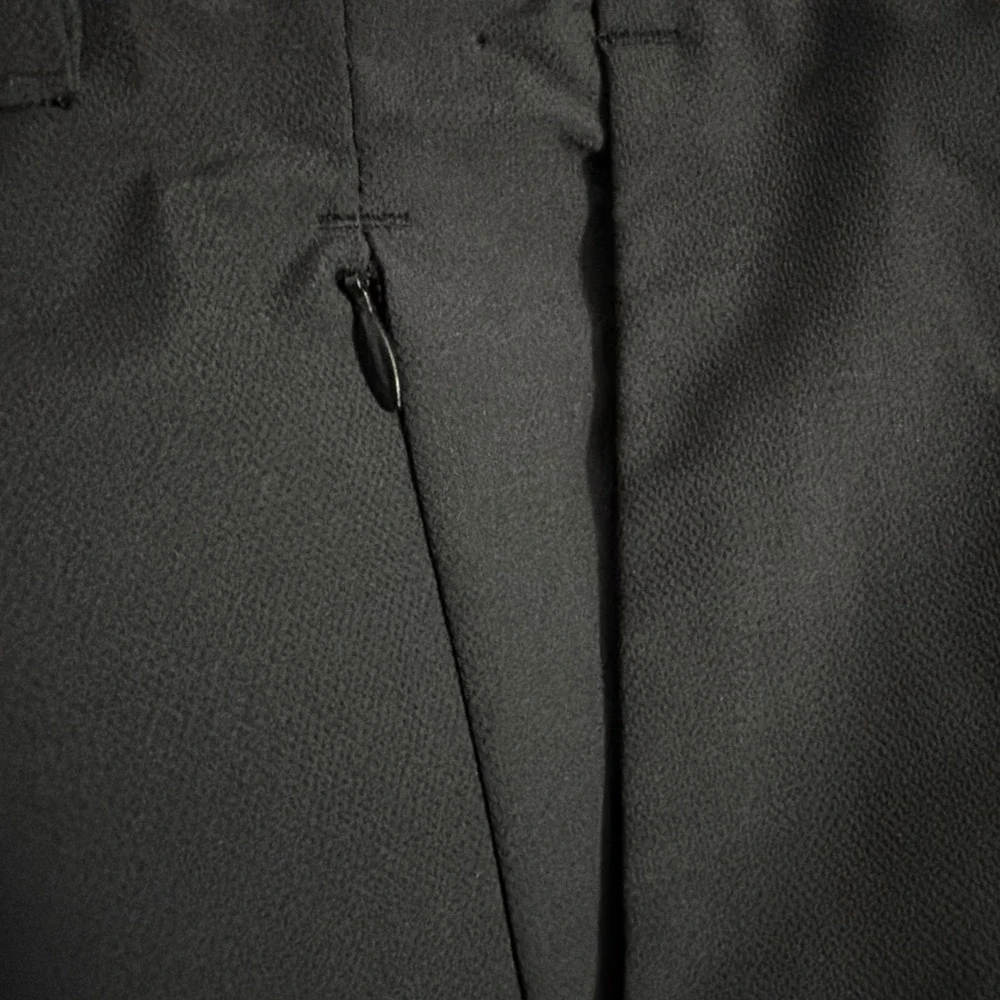 NWT Banana Republic Men's  Flat Front Pants,‎ Black, Size 40X30 Stretch
